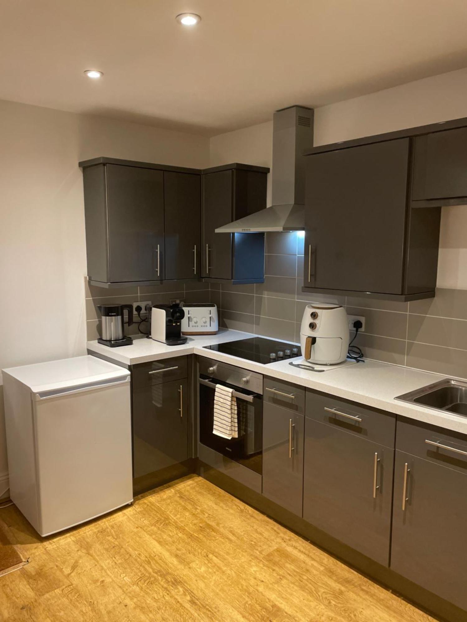 Cute 1 Bed Apartment 2 Mins From The Sea - Sleeps 4, Flat 8 The Gables, Church Street, 莱姆里吉斯 外观 照片